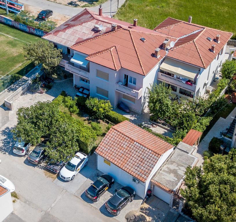 Apartaments Oma & Opa Banjol Dış mekan fotoğraf